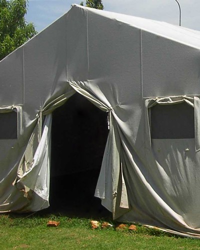 Изготавливаем солдатские палатки в Ханты-Мансийске вместимостью <strong>до 70 человек</strong>